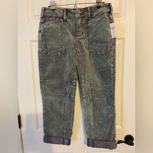 Anthropologie Pilcro The Wanderer Coruroy Cargo Pants, NWT, Light Green, Size 28